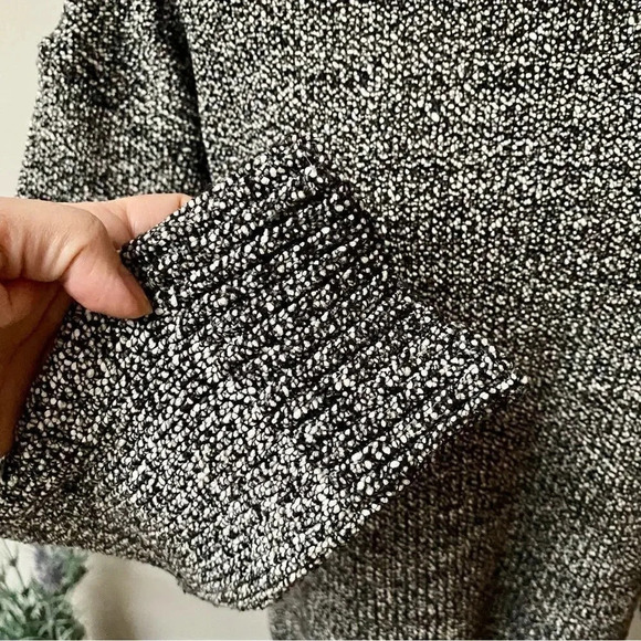 Lou & Grey Black White Marled Knit Sweater S Relaxed Fit High-Low Cozy Pullover - Picture 6 of 12